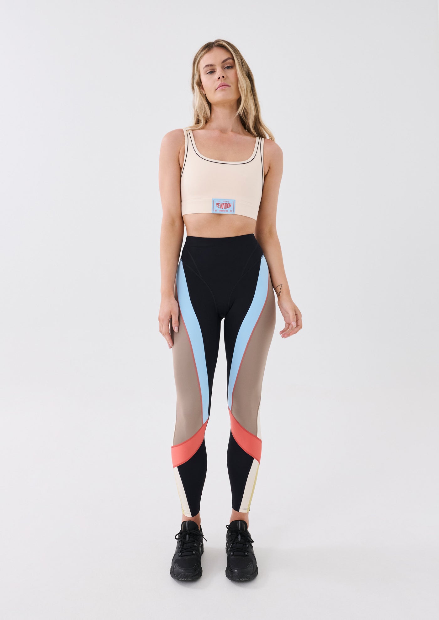 ELECTRIFY LEGGING IN BLACK