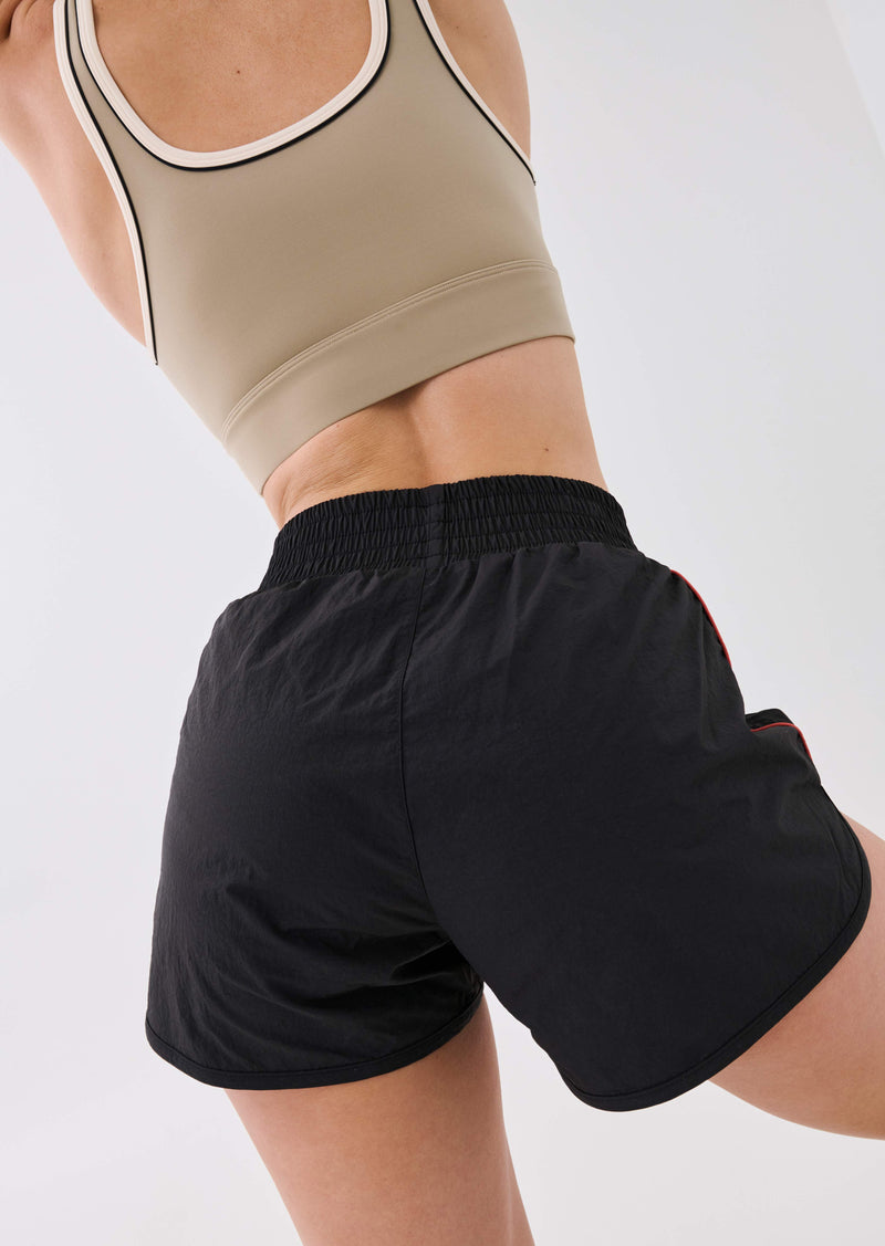 NOSTALGIA SHORT IN BLACK