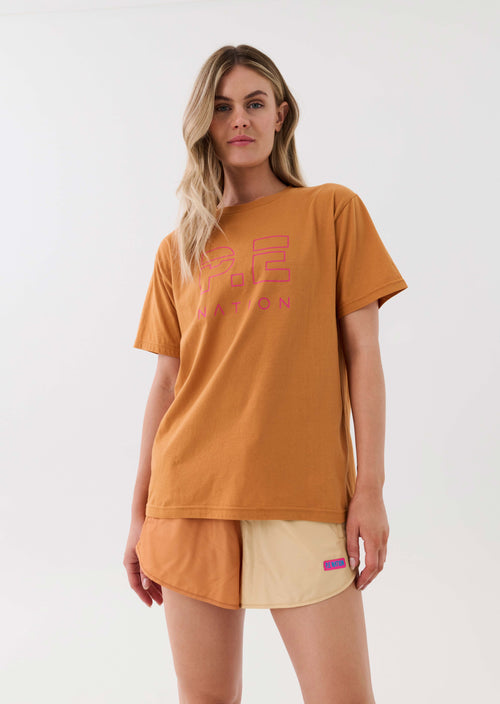 HEADS UP TEE IN GOLDEN OAK
