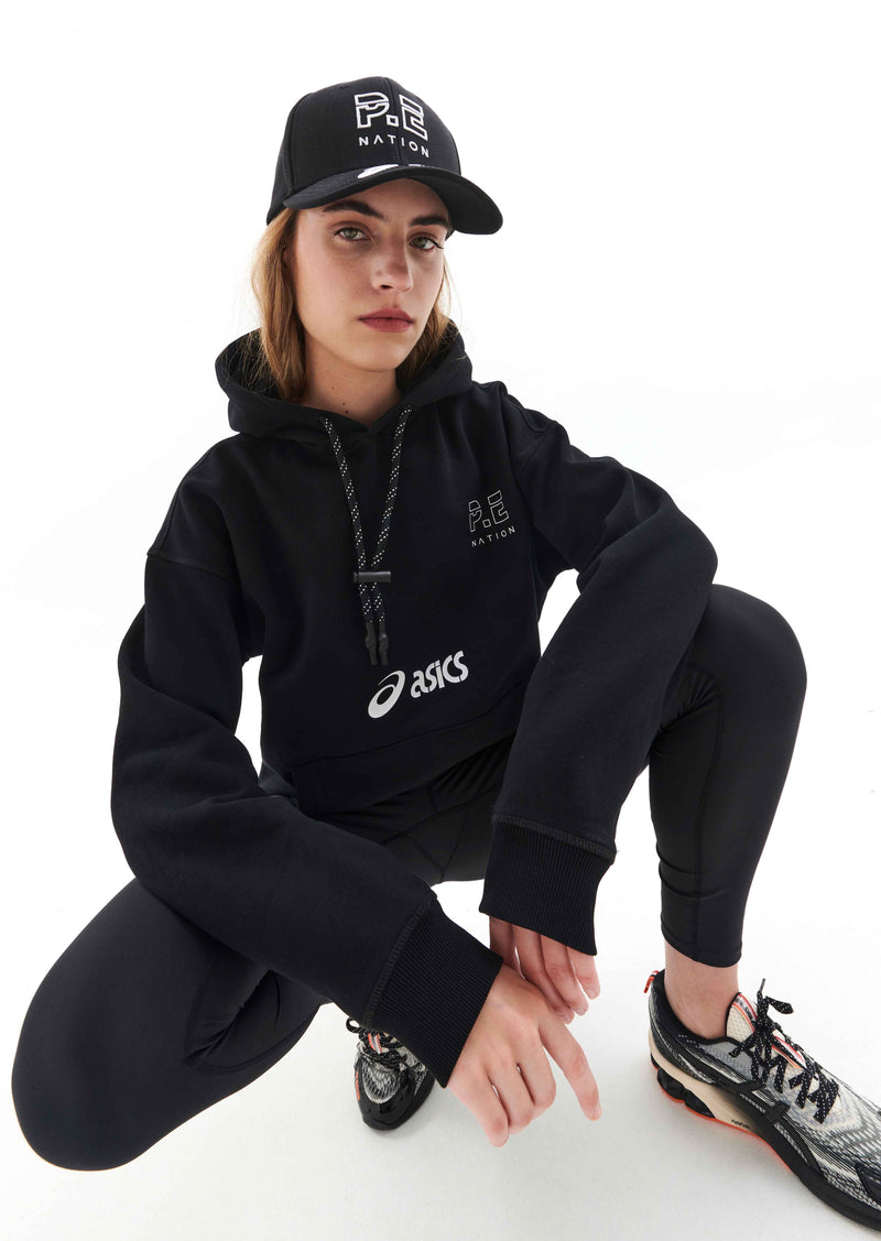 TRACKLITE HOODIE IN BLACK