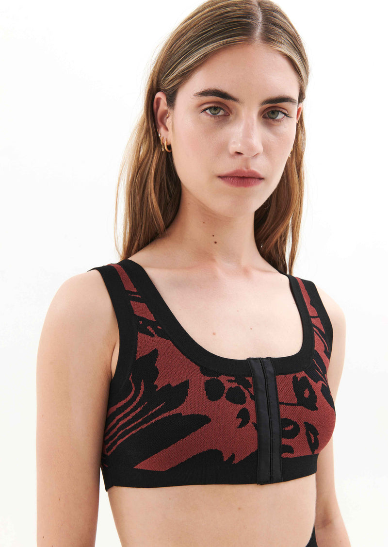 RECONNECT KNIT CROP IN FLORAL PRINT