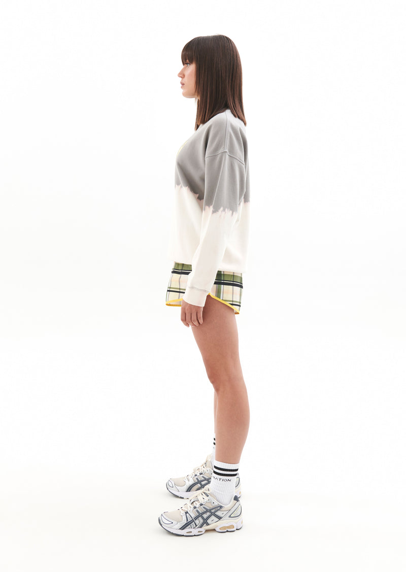 ALTERNATE SWEAT IN OPAL GRAY