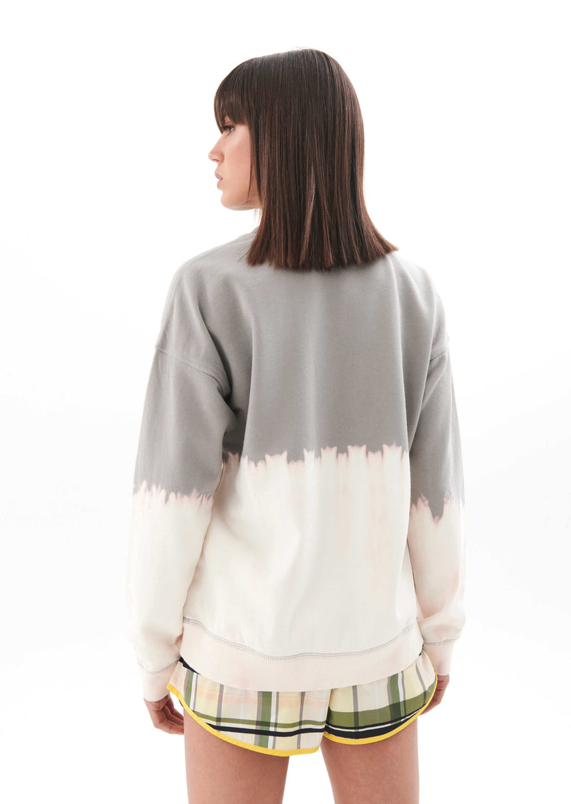 ALTERNATE SWEAT IN OPAL GRAY