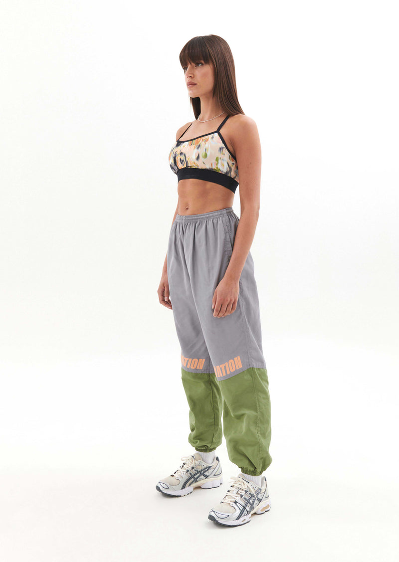 REACTION PANT IN OPAL GRAY