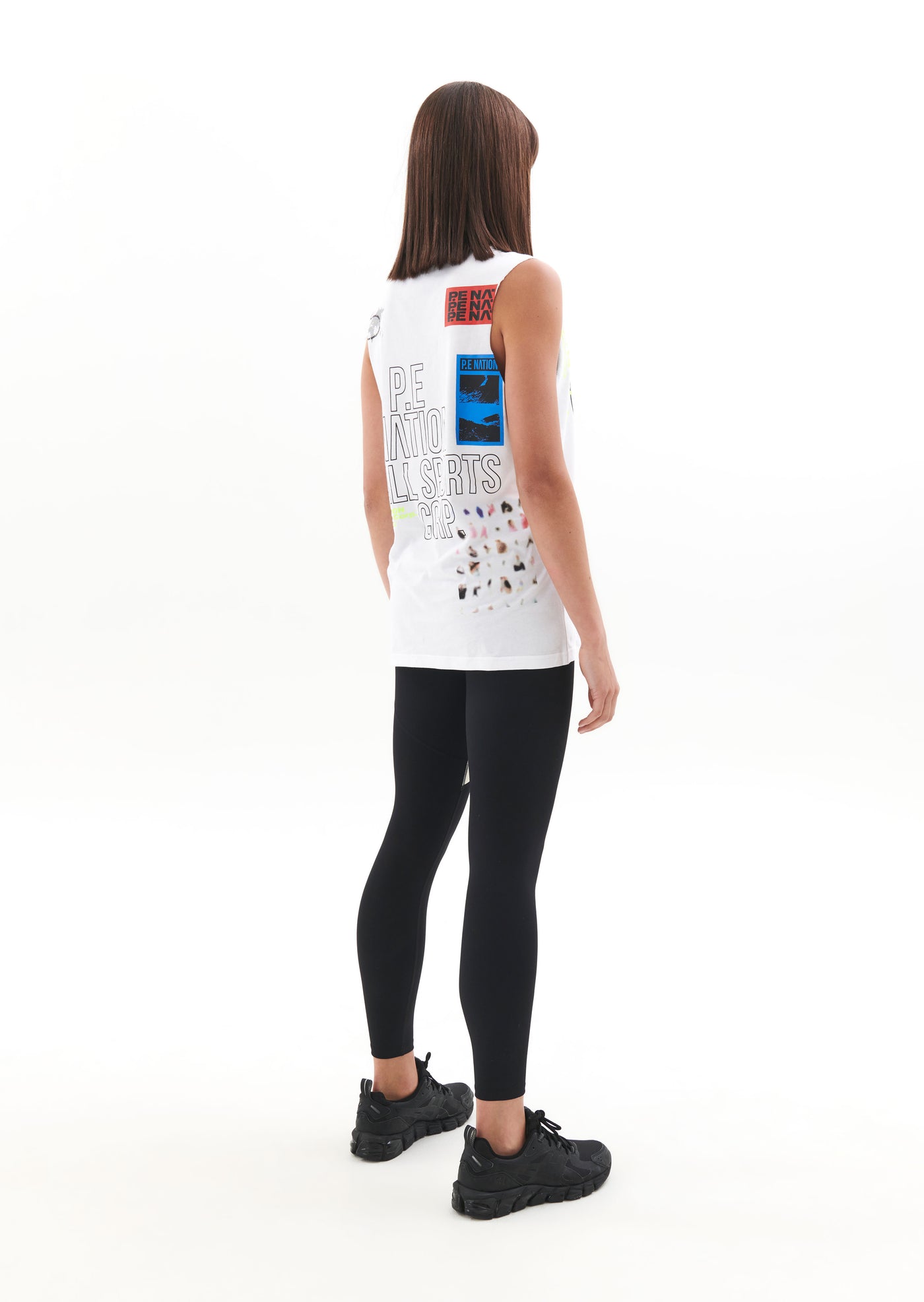 CIRCUIT TANK IN OPTIC WHITE
