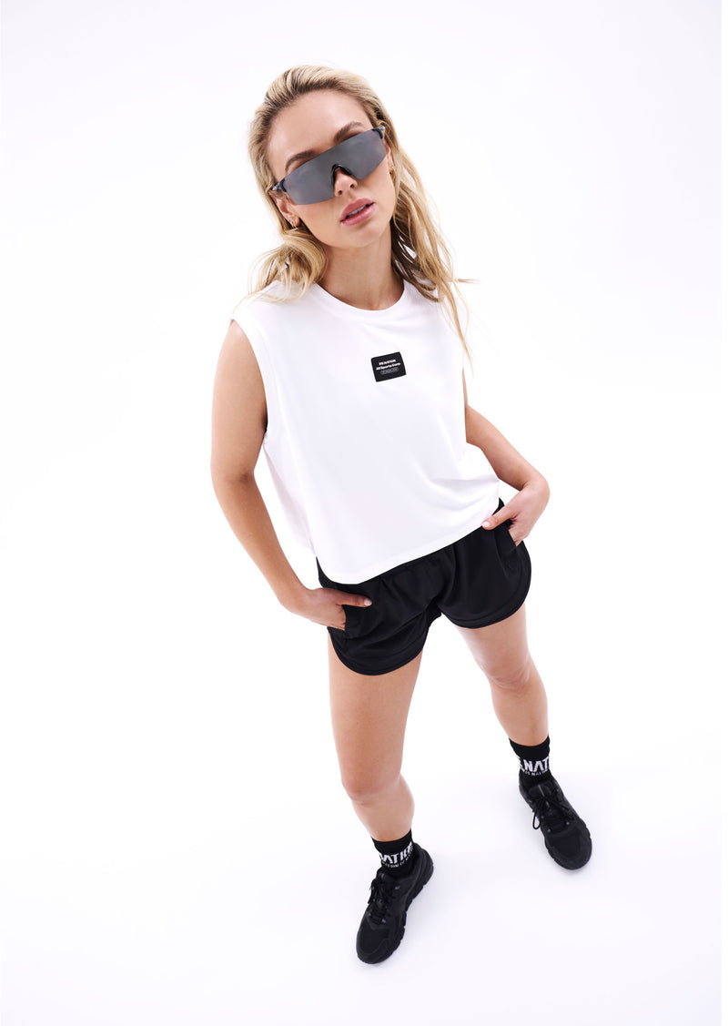 UNDEFEATED TANK IN OPTIC WHITE