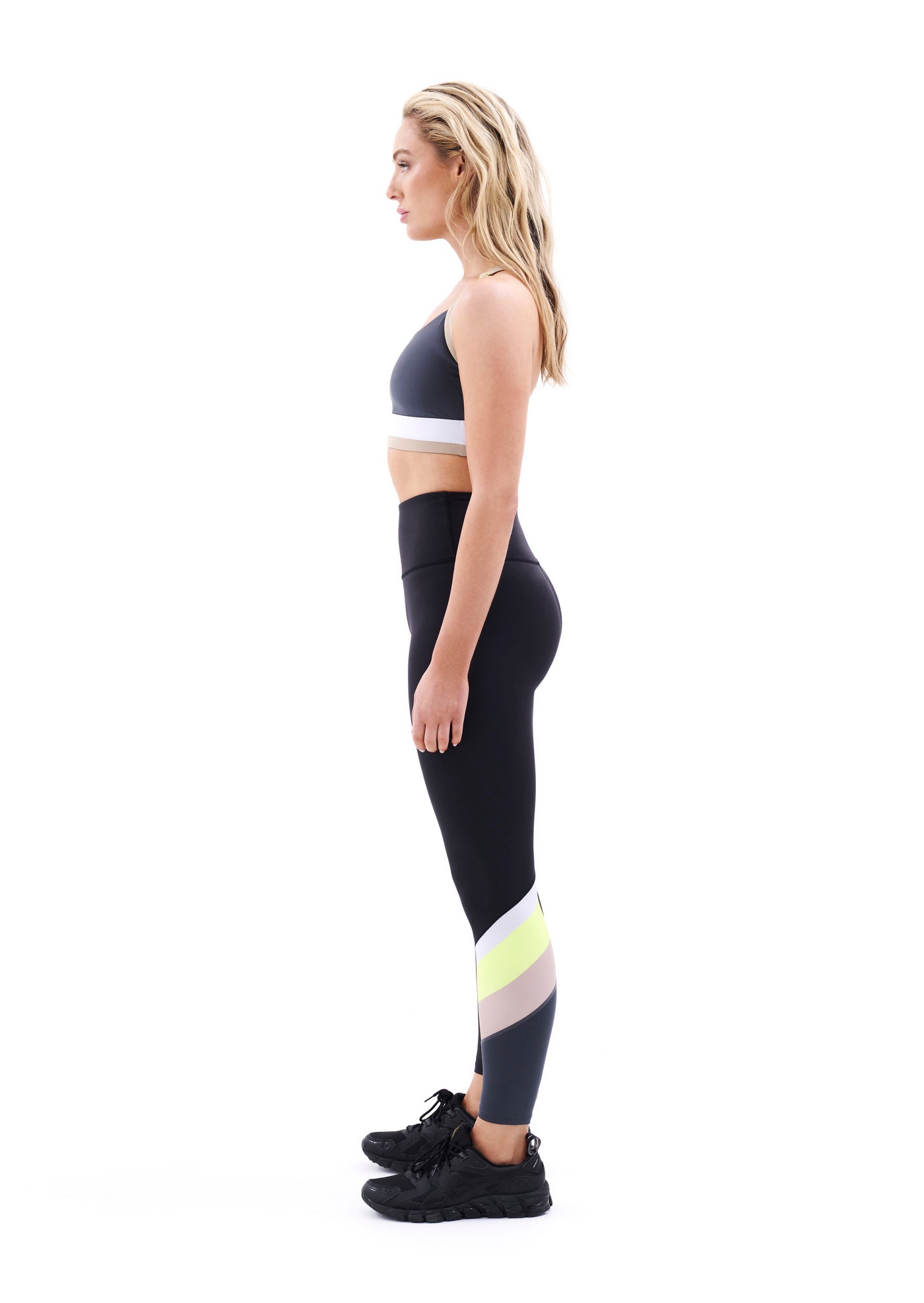 CHECK MARK LEGGING IN BLACK