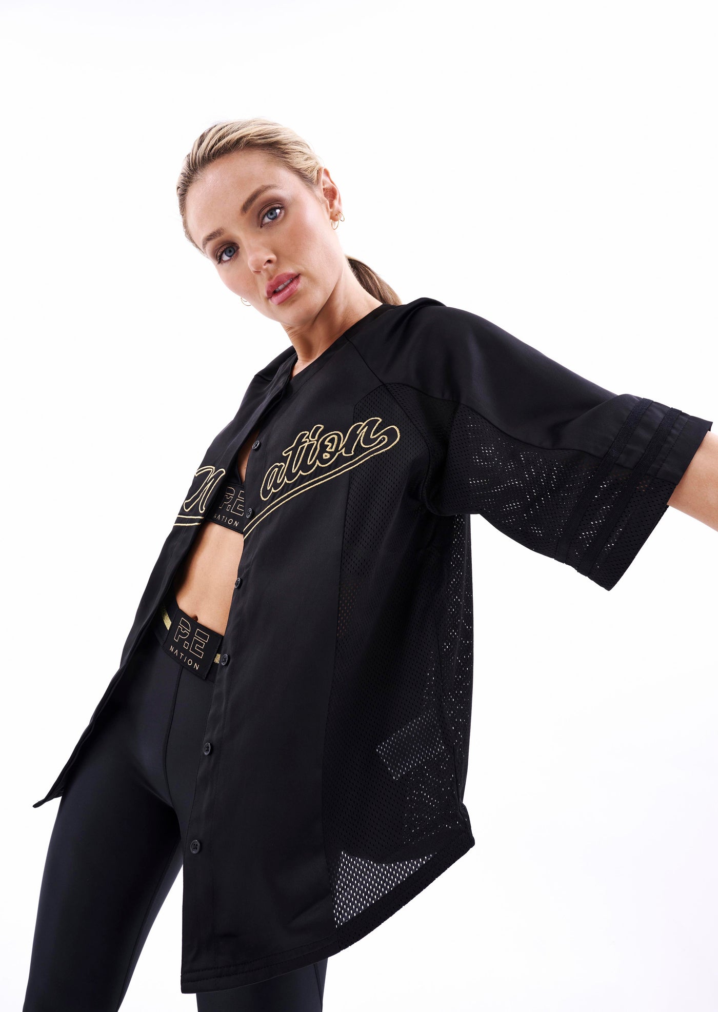 PLAYOFF BASEBALL TEE IN BLACK