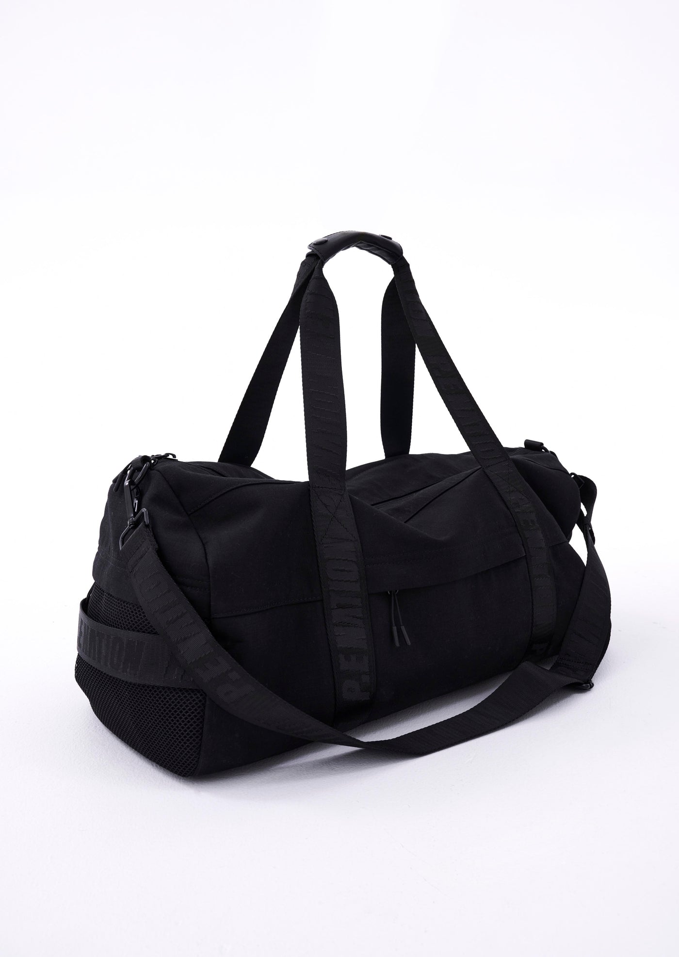 HIGHLAND GYM BAG IN BLACK