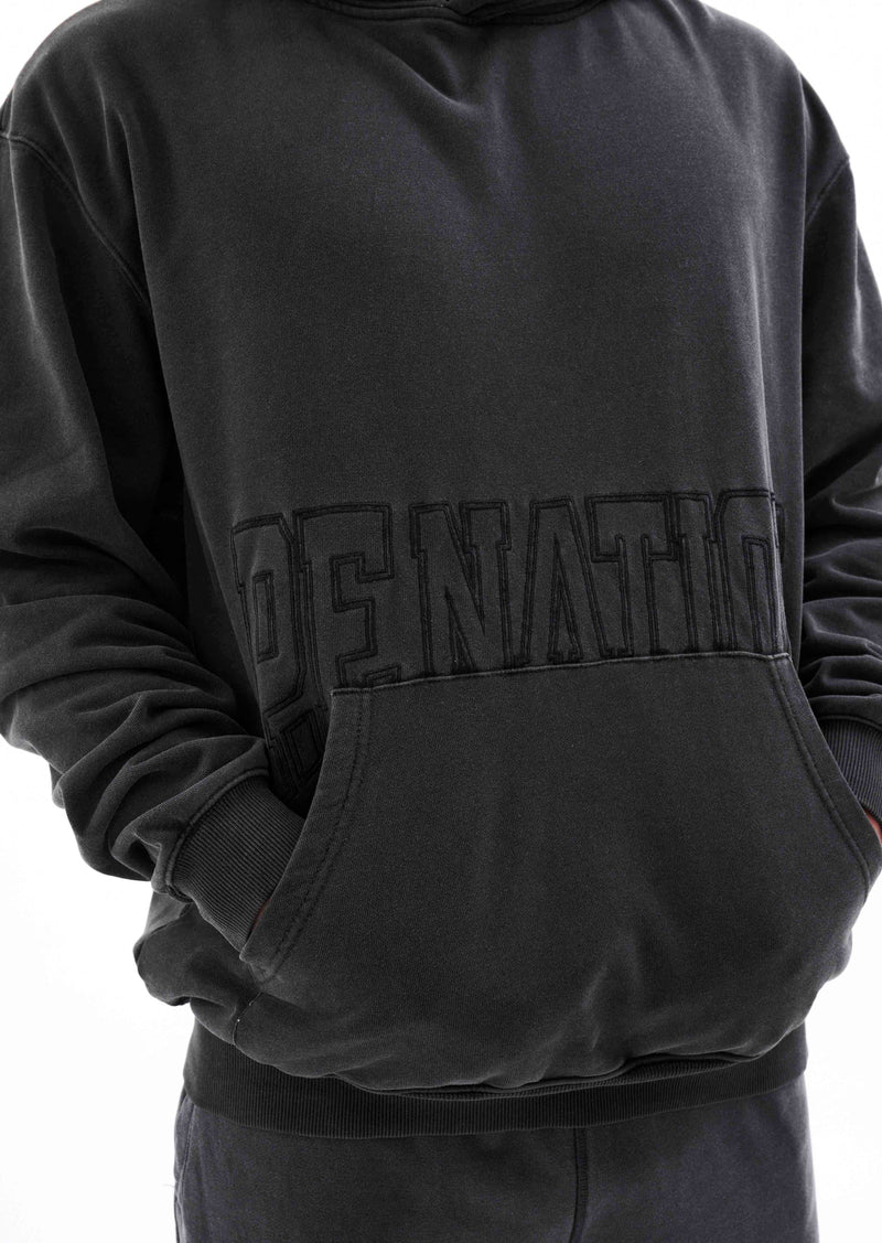 DOWNTOWN HOODIE IN BLACK