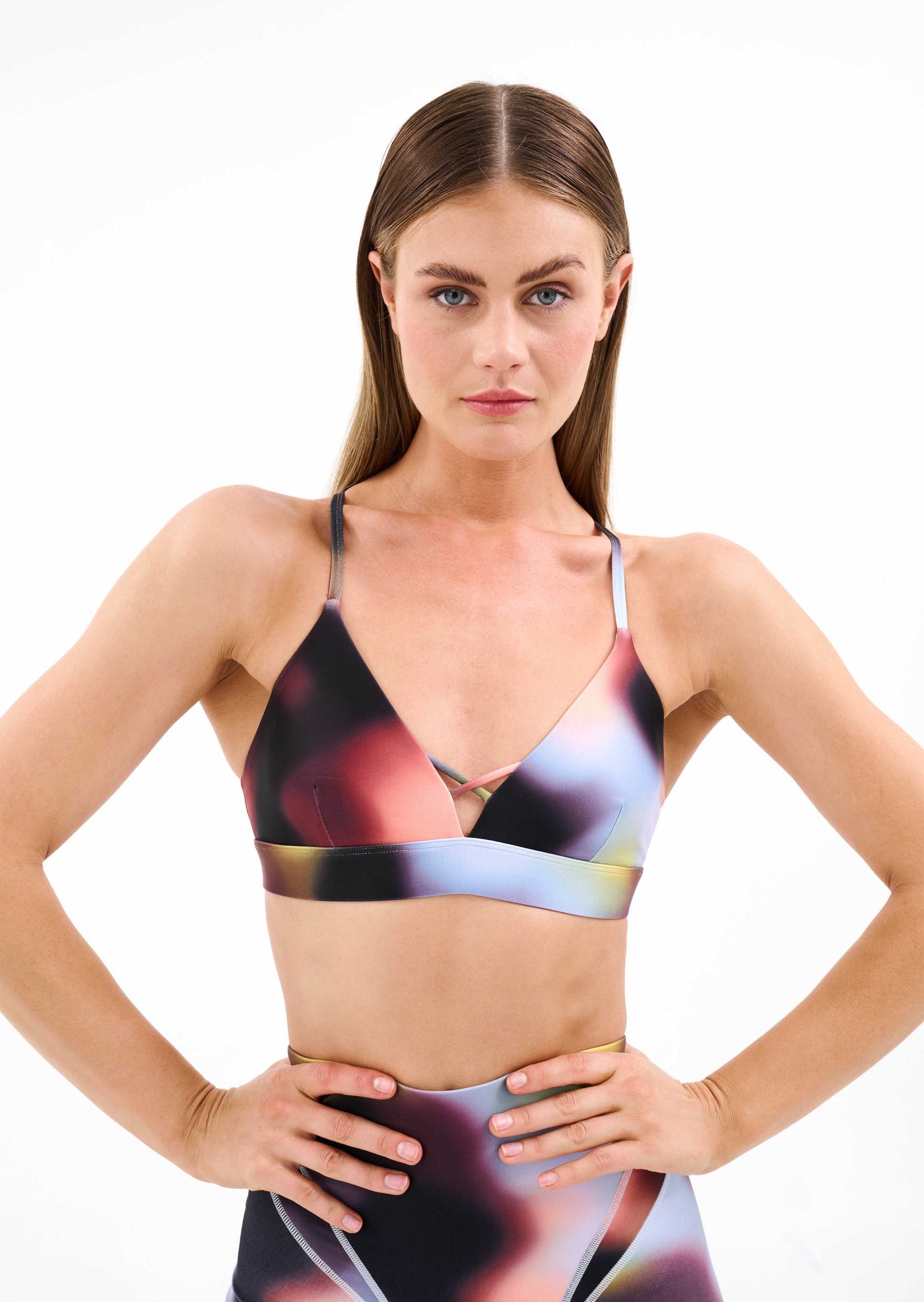 CYPER SPORTS BRA IN BLUR PRINT