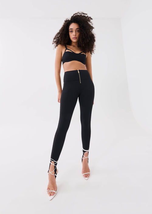 BOUNDLESS LEGGING IN BLACK