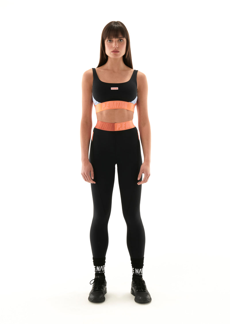 BACK SWING LEGGING IN BLACK