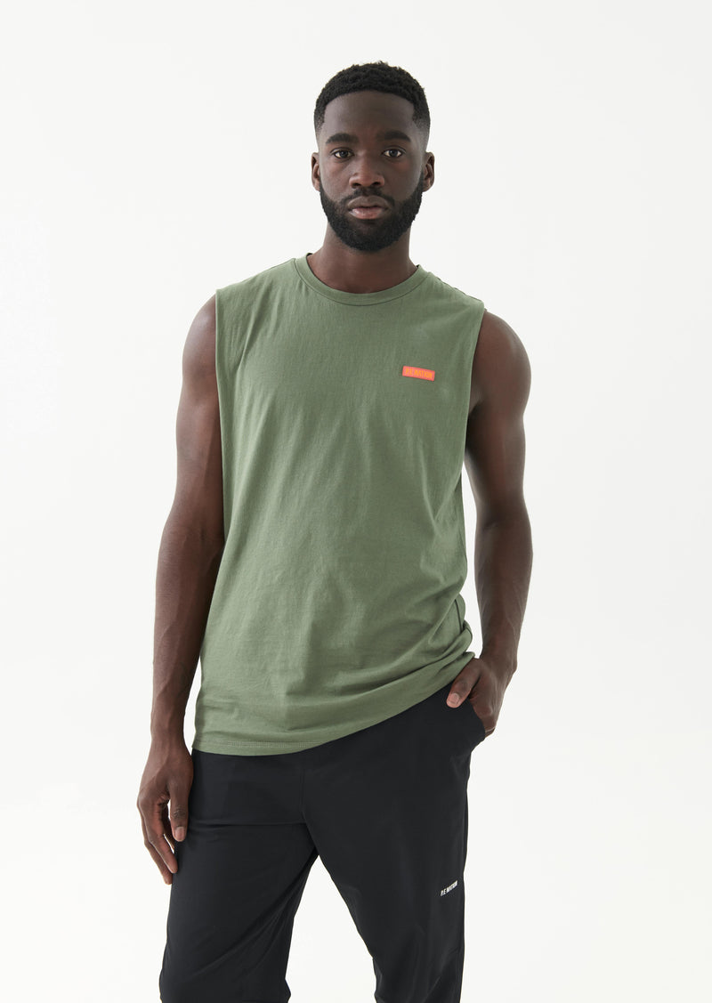 FORTITUDE TANK IN FOUR LEAF CLOVER