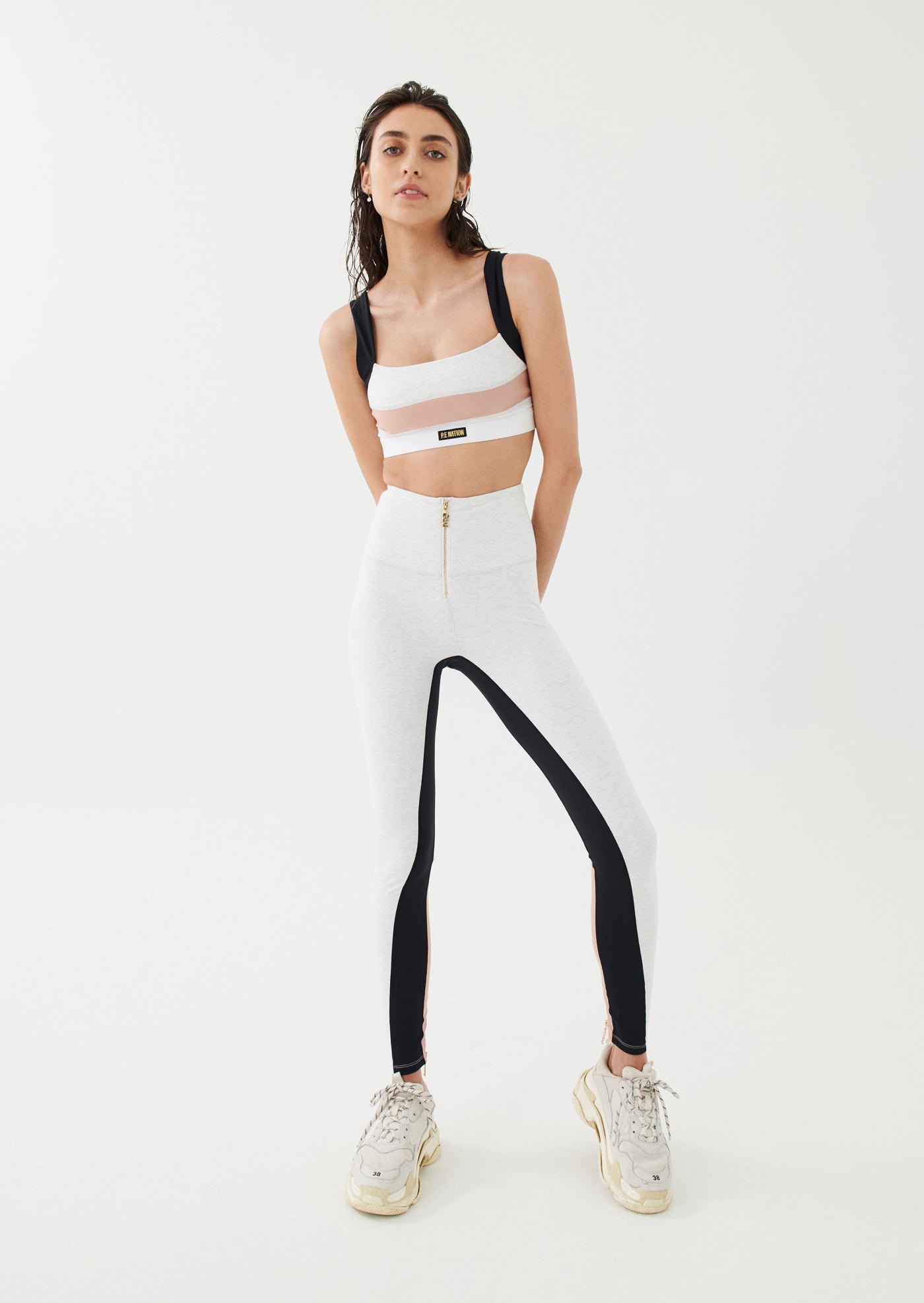 CROSSCOURT LEGGING IN GREY