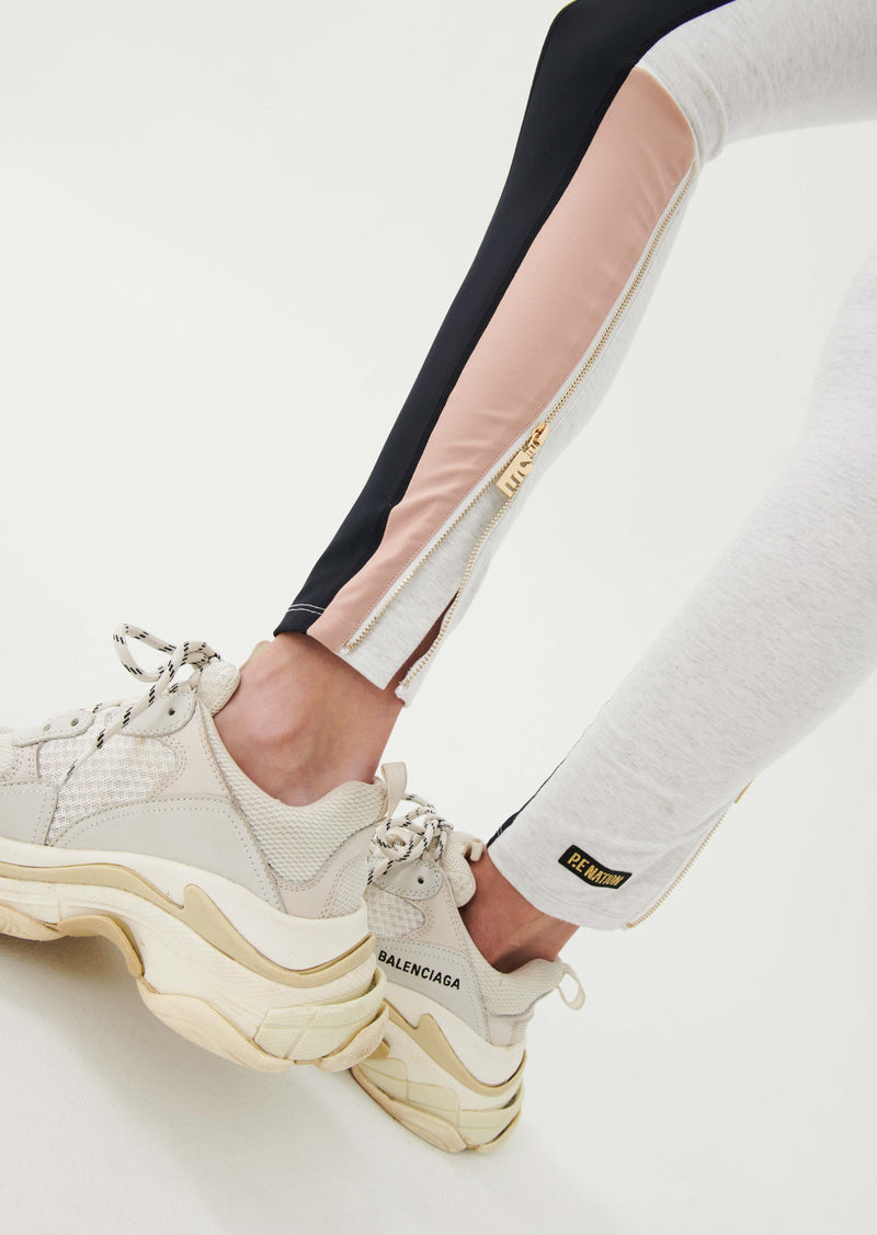 CROSSCOURT LEGGING IN GREY