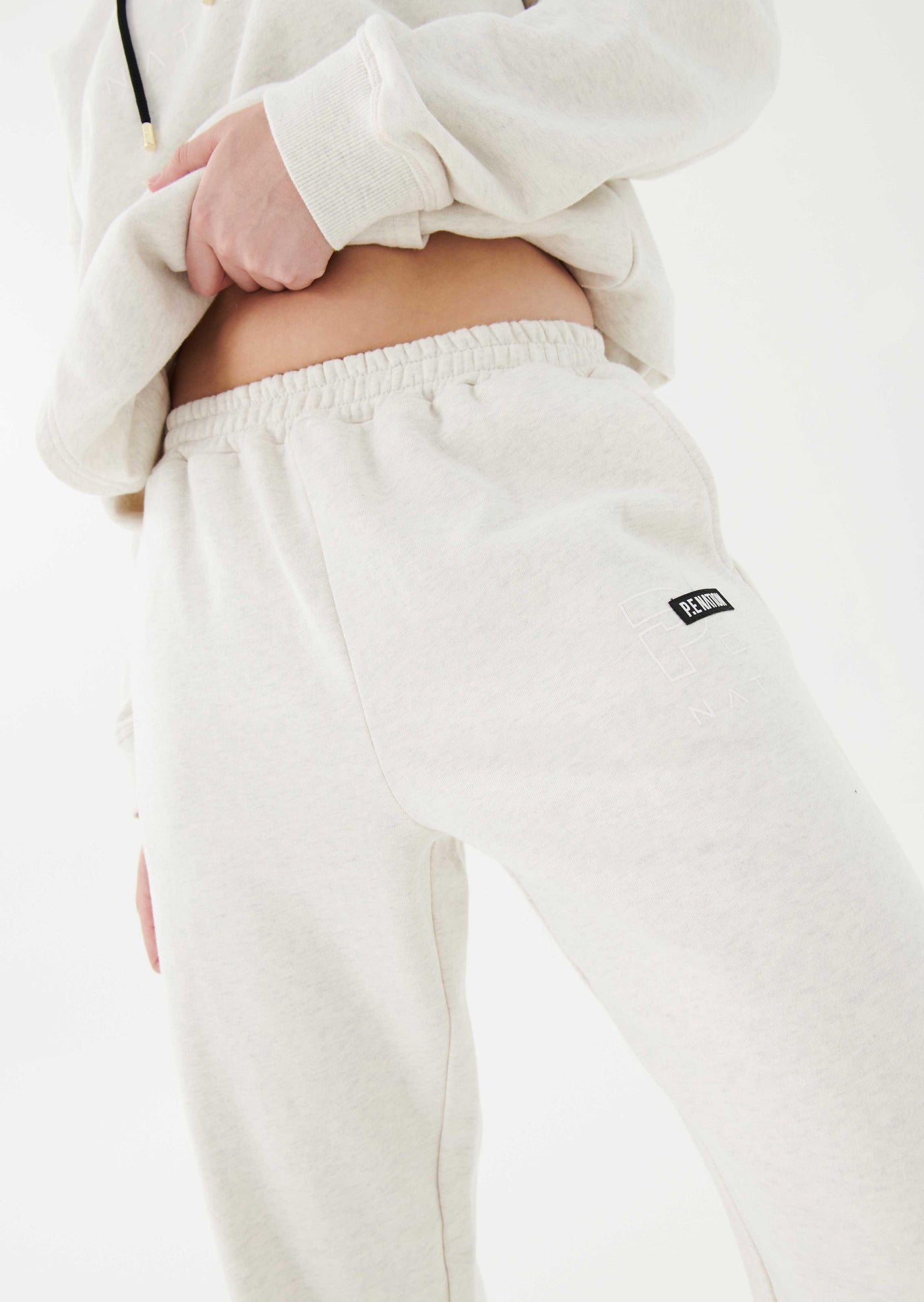 GRAND STAND TRACKPANT IN GREY