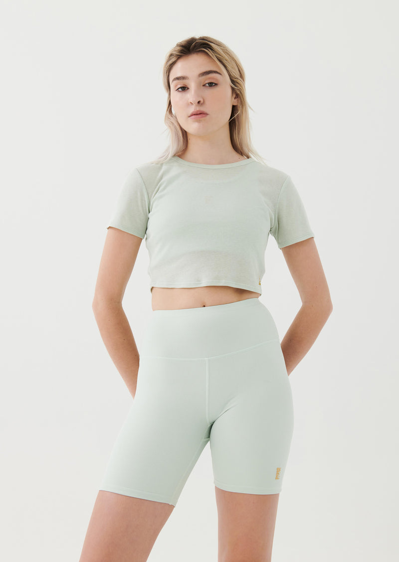 UNIVERSAL TEE IN CELADON