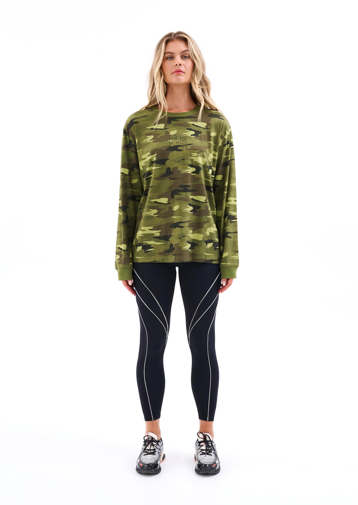 Z supply camo hoodie on sale