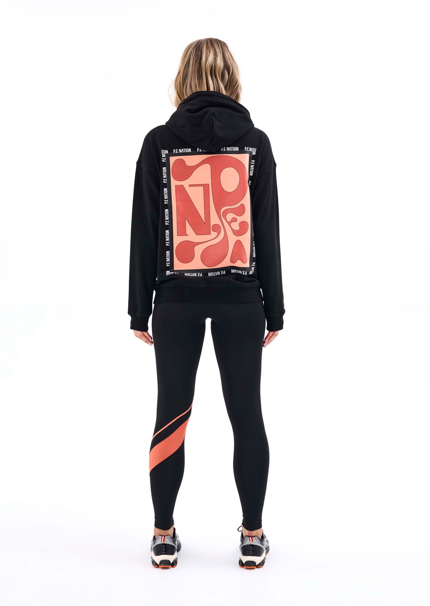 OAKMONT HOODIE IN BLACK