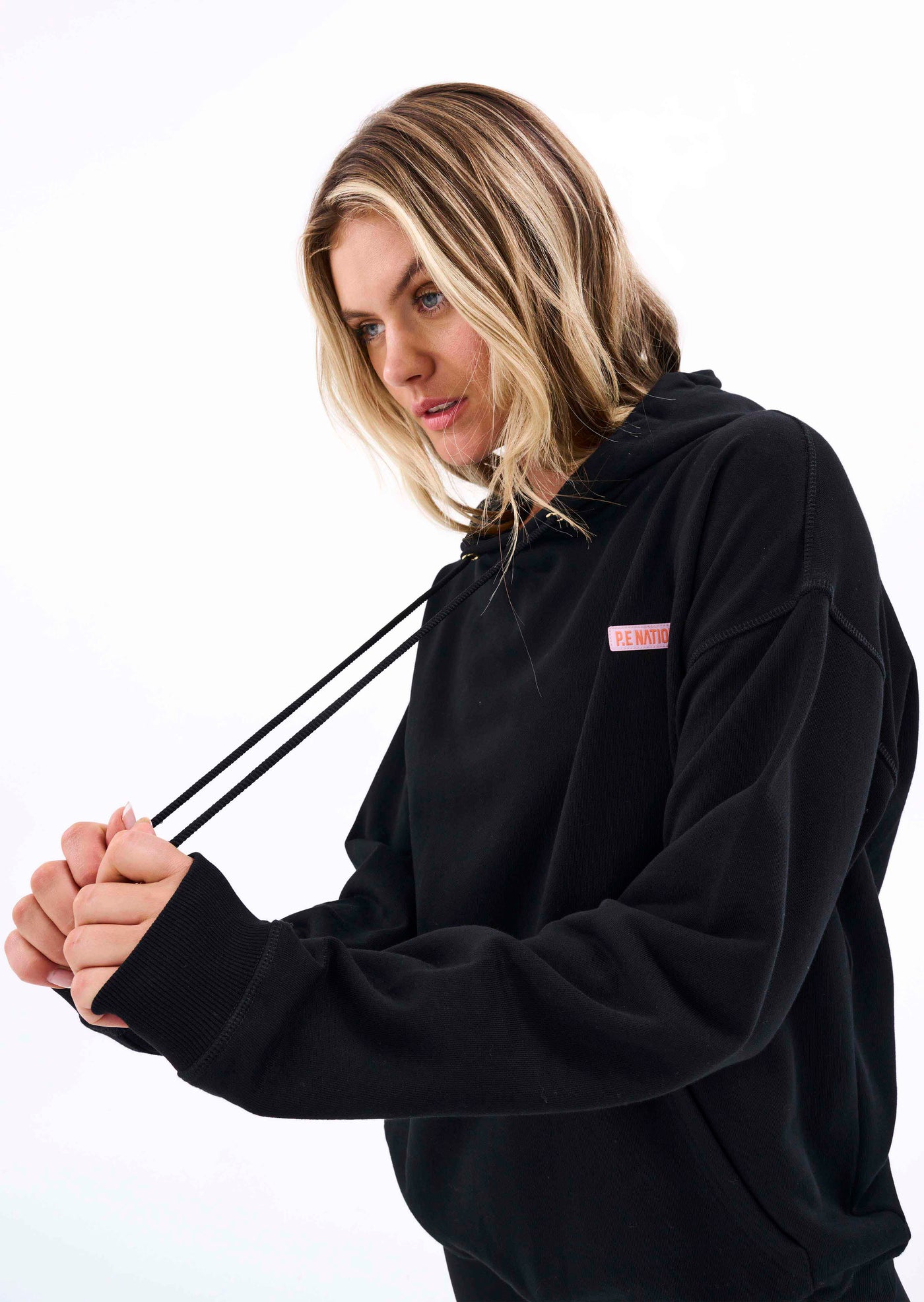 OAKMONT HOODIE IN BLACK