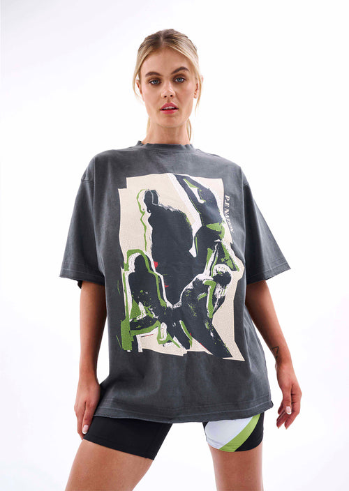 BASE CAMP TEE IN DARK SHADOW