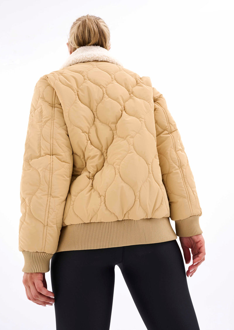 DYNO JACKET IN SAND