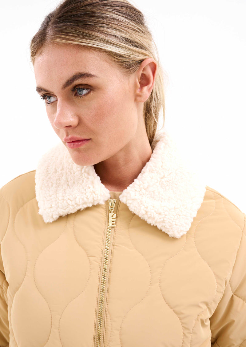 DYNO JACKET IN SAND