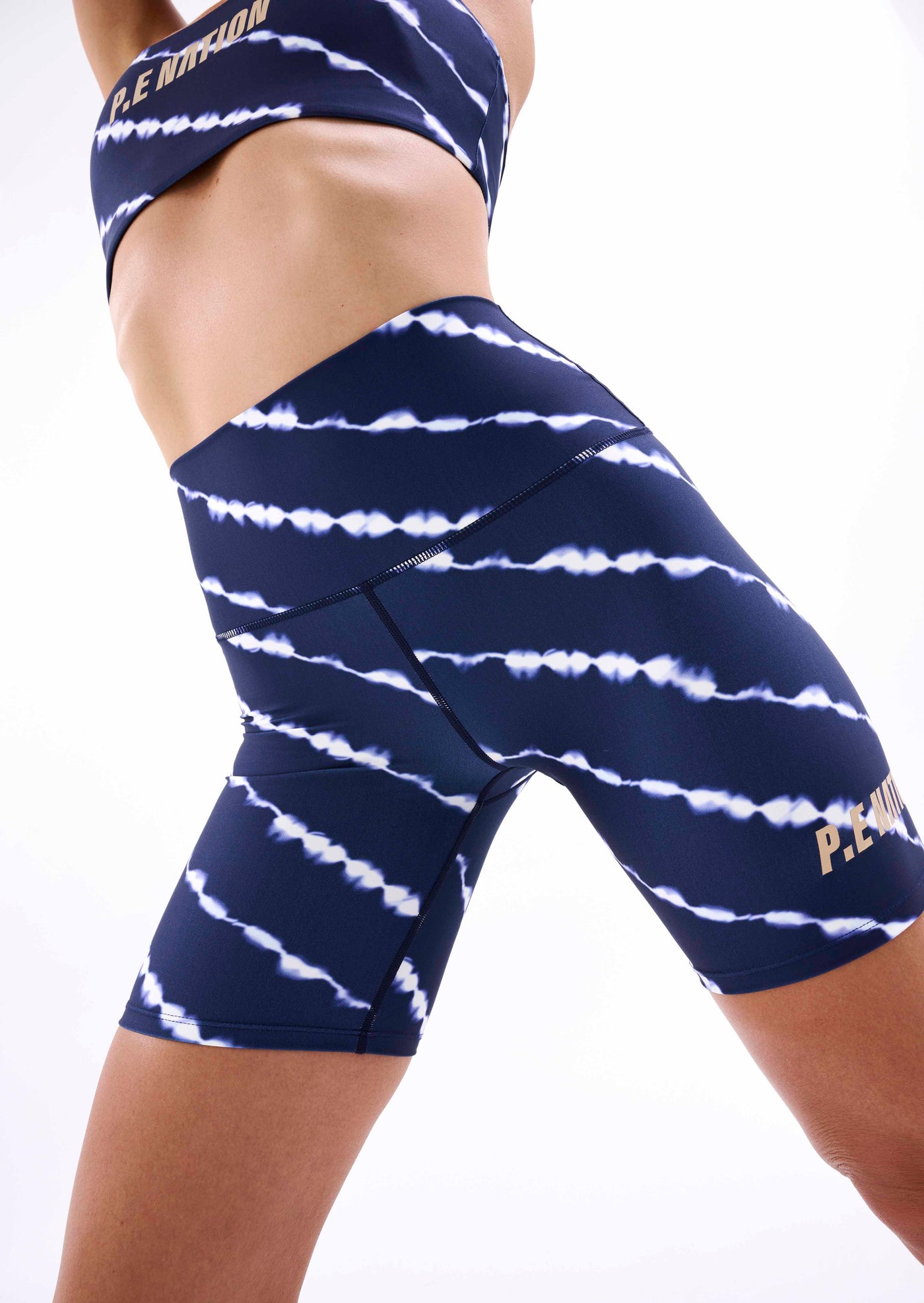 ASCEND BIKE SHORT IN TIE DYE PRINT