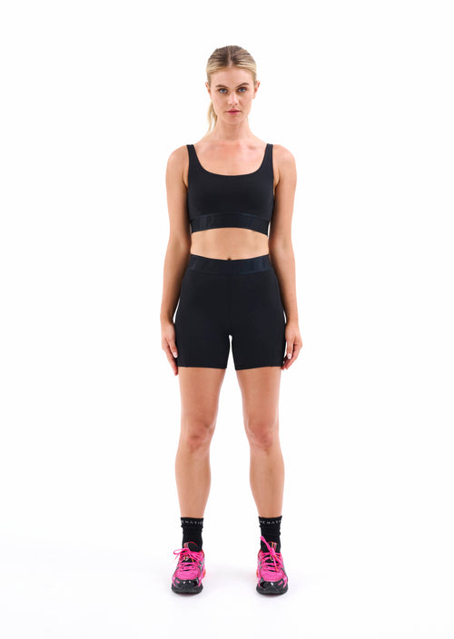 BACKCHECK BIKE SHORT IN BLACK