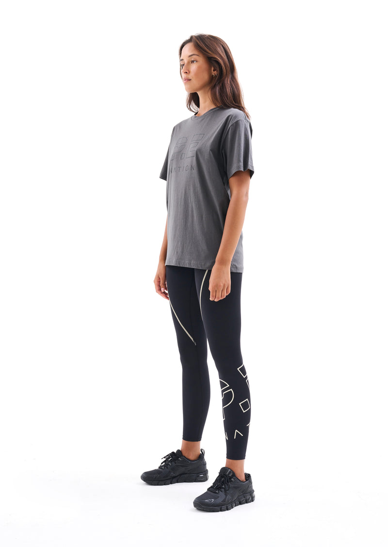 HEADS UP TEE IN DARK SHADOW