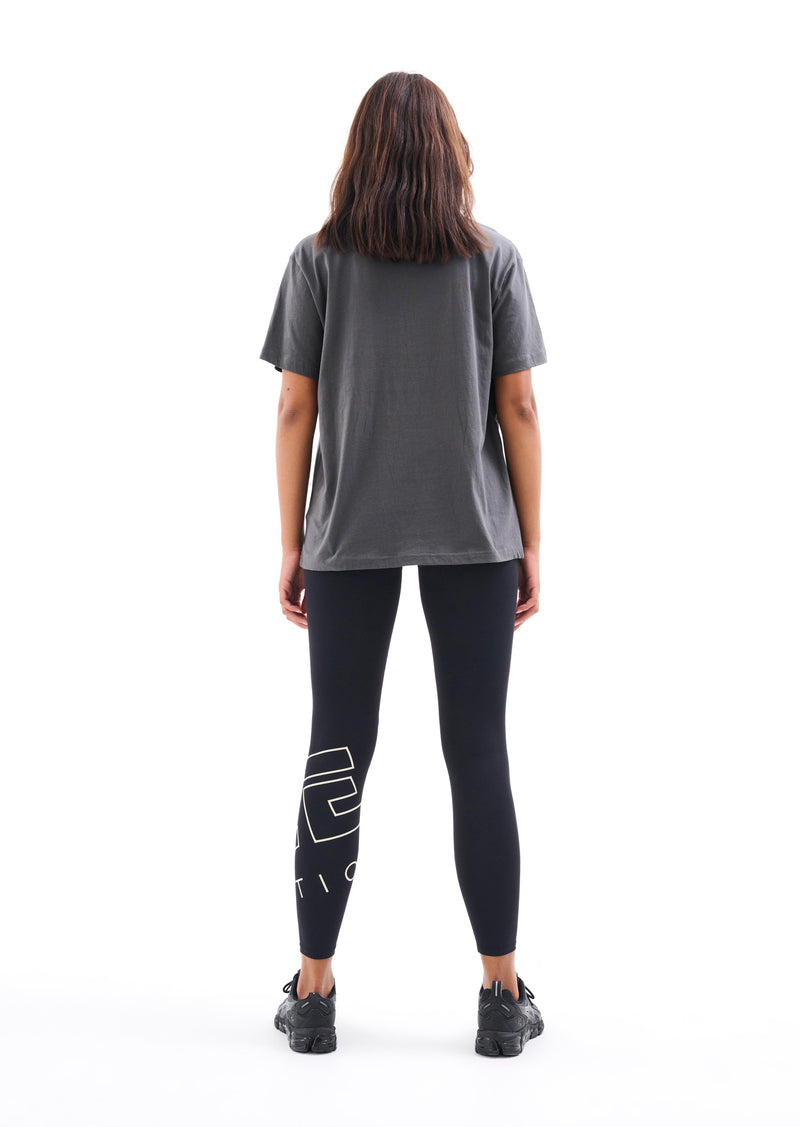 HEADS UP TEE IN DARK SHADOW