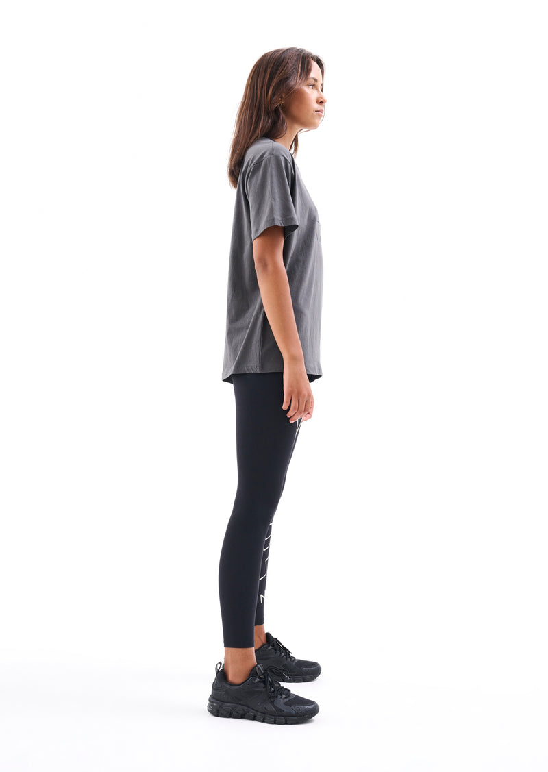 HEADS UP TEE IN DARK SHADOW