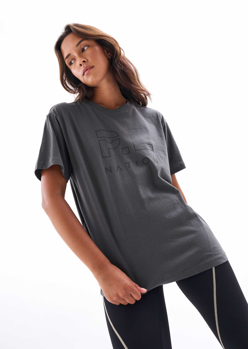 HEADS UP TEE IN DARK SHADOW