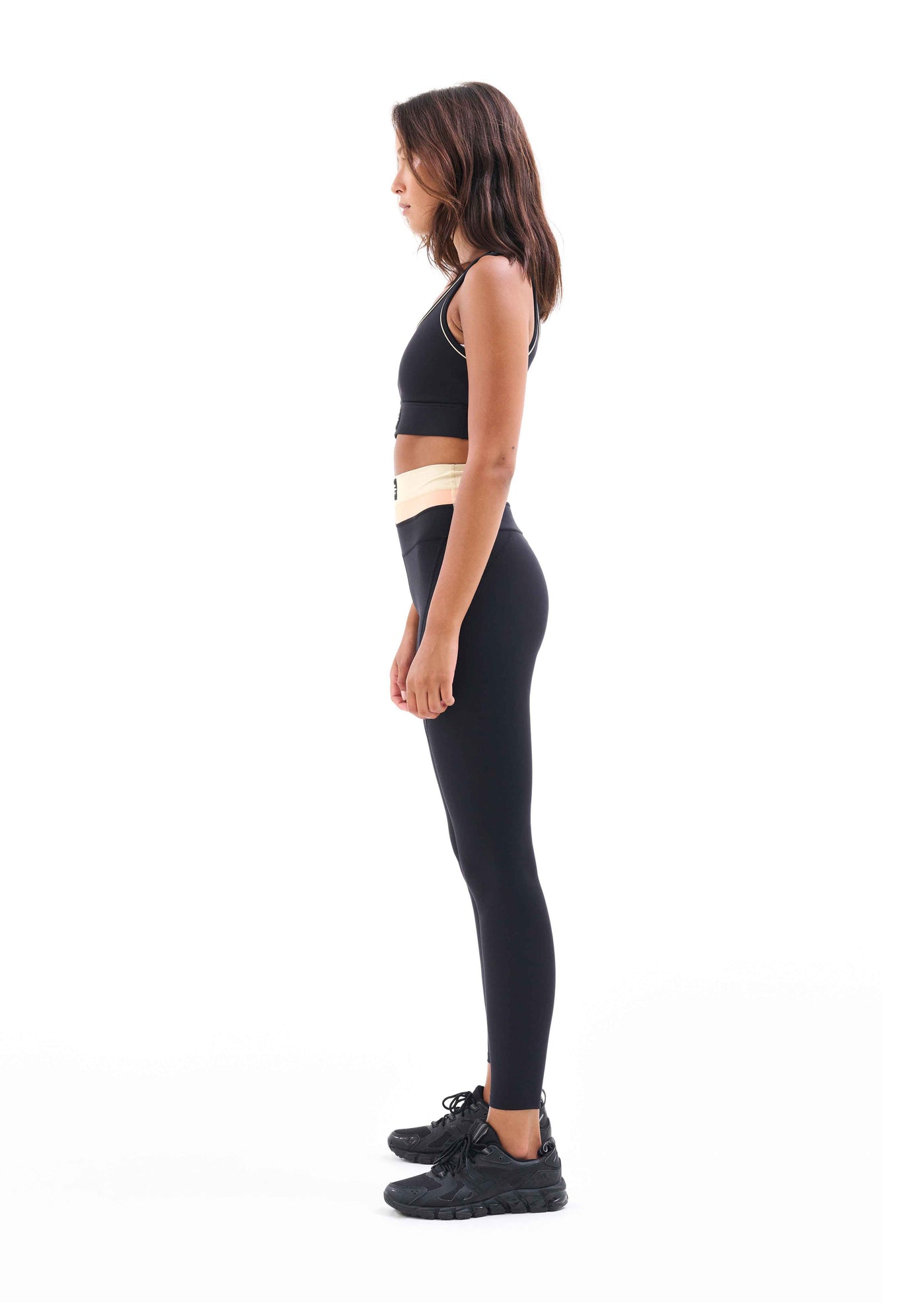 ALL ACES LEGGING IN BLACK