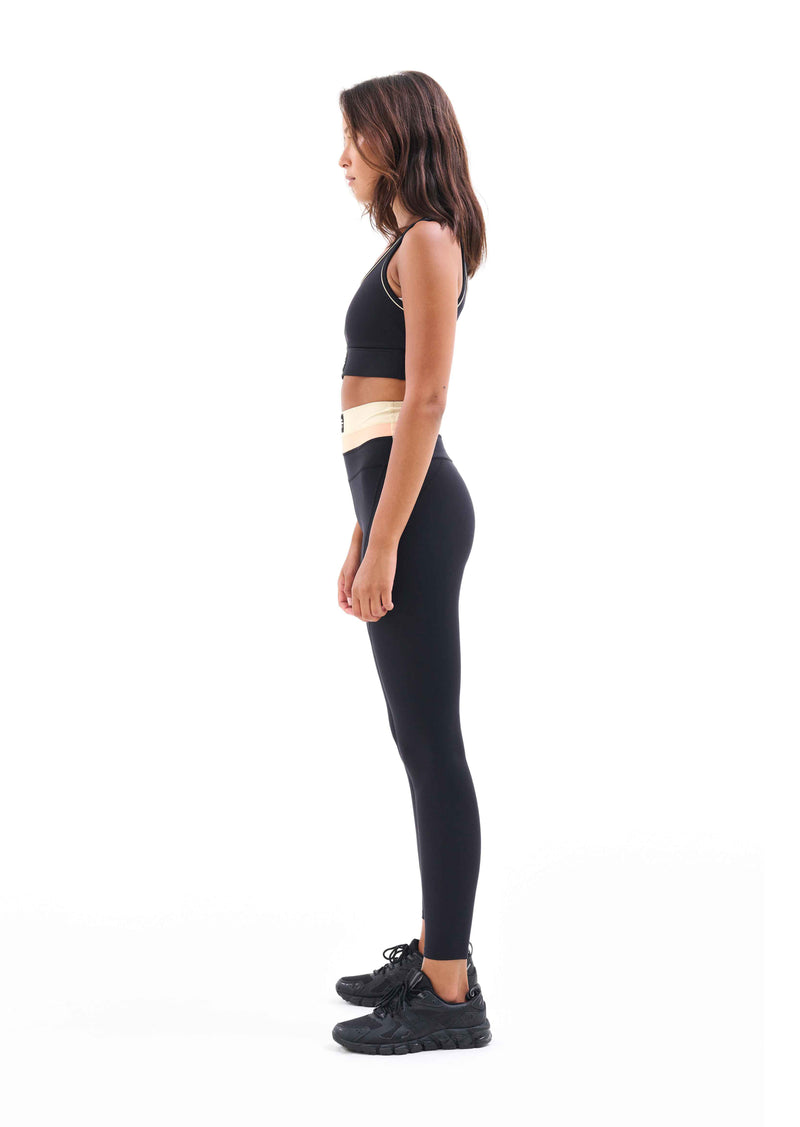ALL ACES LEGGING IN BLACK