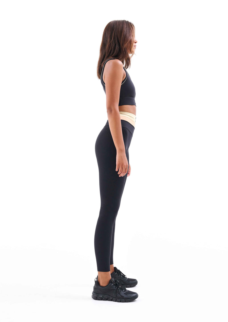 ALL ACES LEGGING IN BLACK