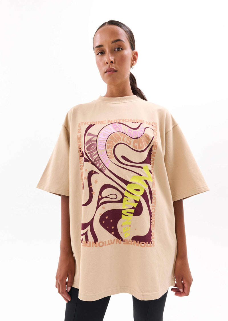 TRICK SHOT TEE IN BEIGE
