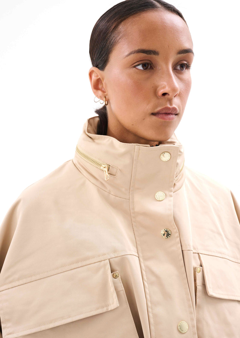 AVENTURA JACKET IN BEIGE