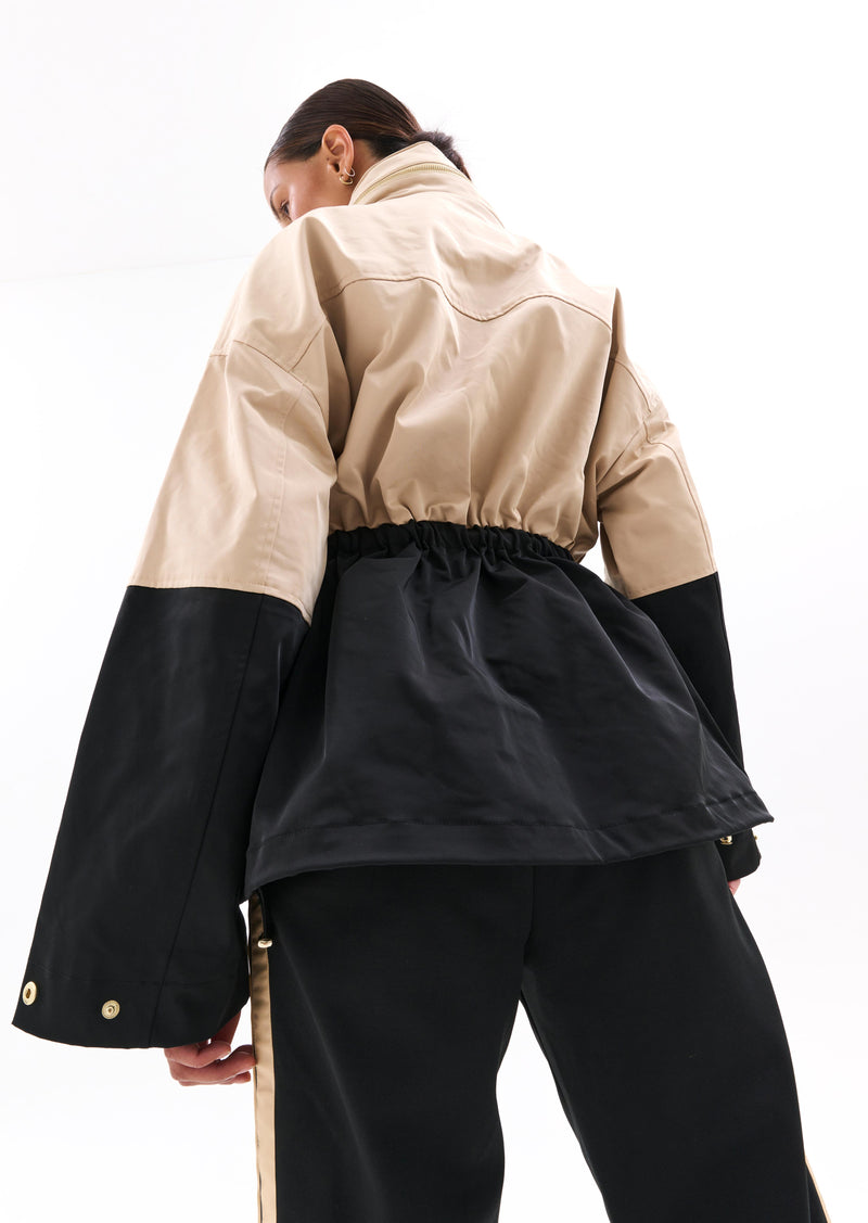 AVENTURA JACKET IN BEIGE