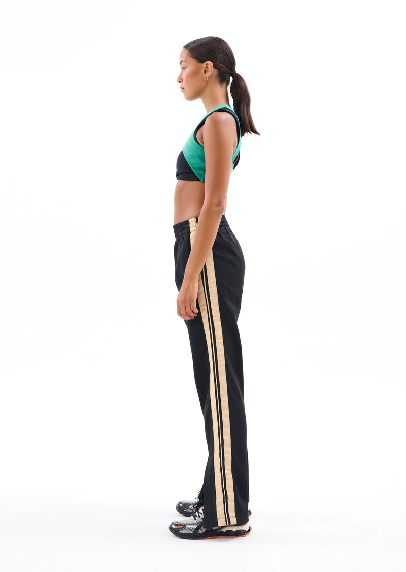 AVENTURA PANT IN BLACK