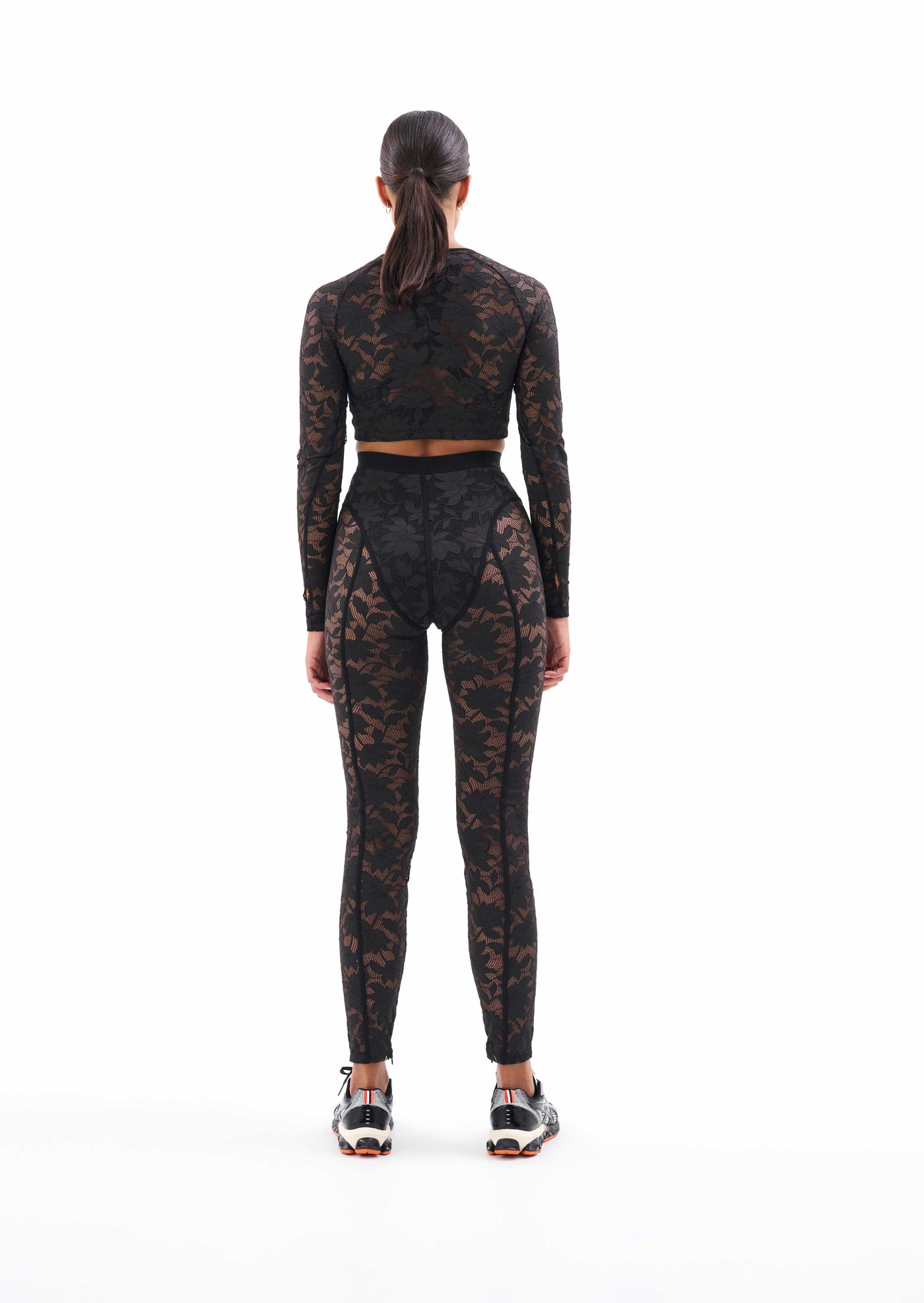 LEADING SCORE LEGGING IN BLACK