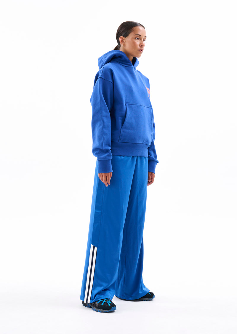 BASERUNNER HOODIE IN CLASSIC BLUE