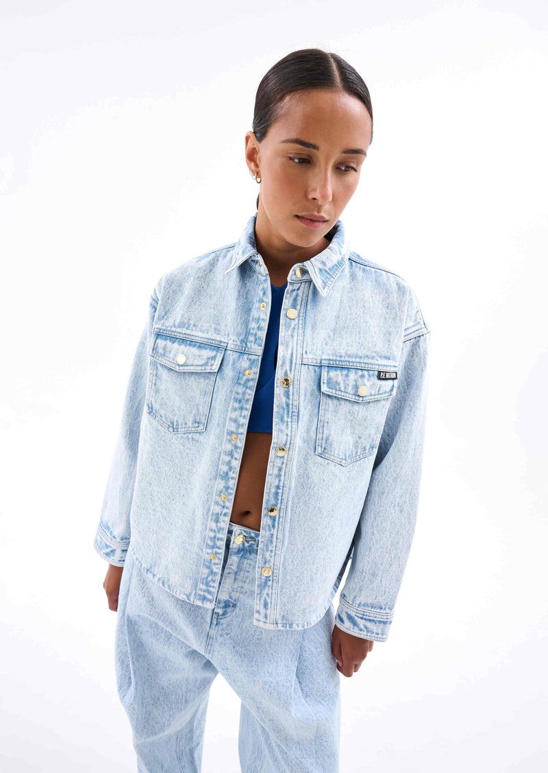 FIELD HOUSE SHIRT IN LIGHT WASHED DENIM