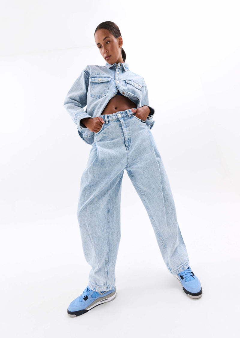 FIELDHOUSE DENIM JEAN IN LIGHT WASHED DENIM