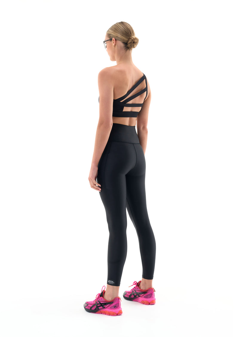 TITLE GAME LEGGING IN BLACK