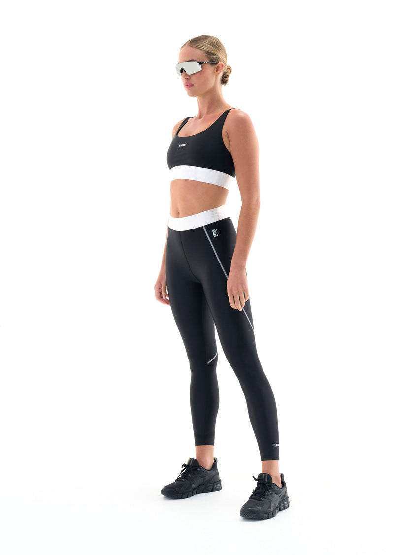 IN PLAY LEGGING IN BLACK