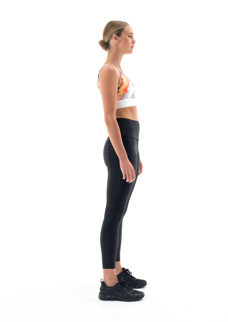 HIGH TIDE LEGGING IN BLACK