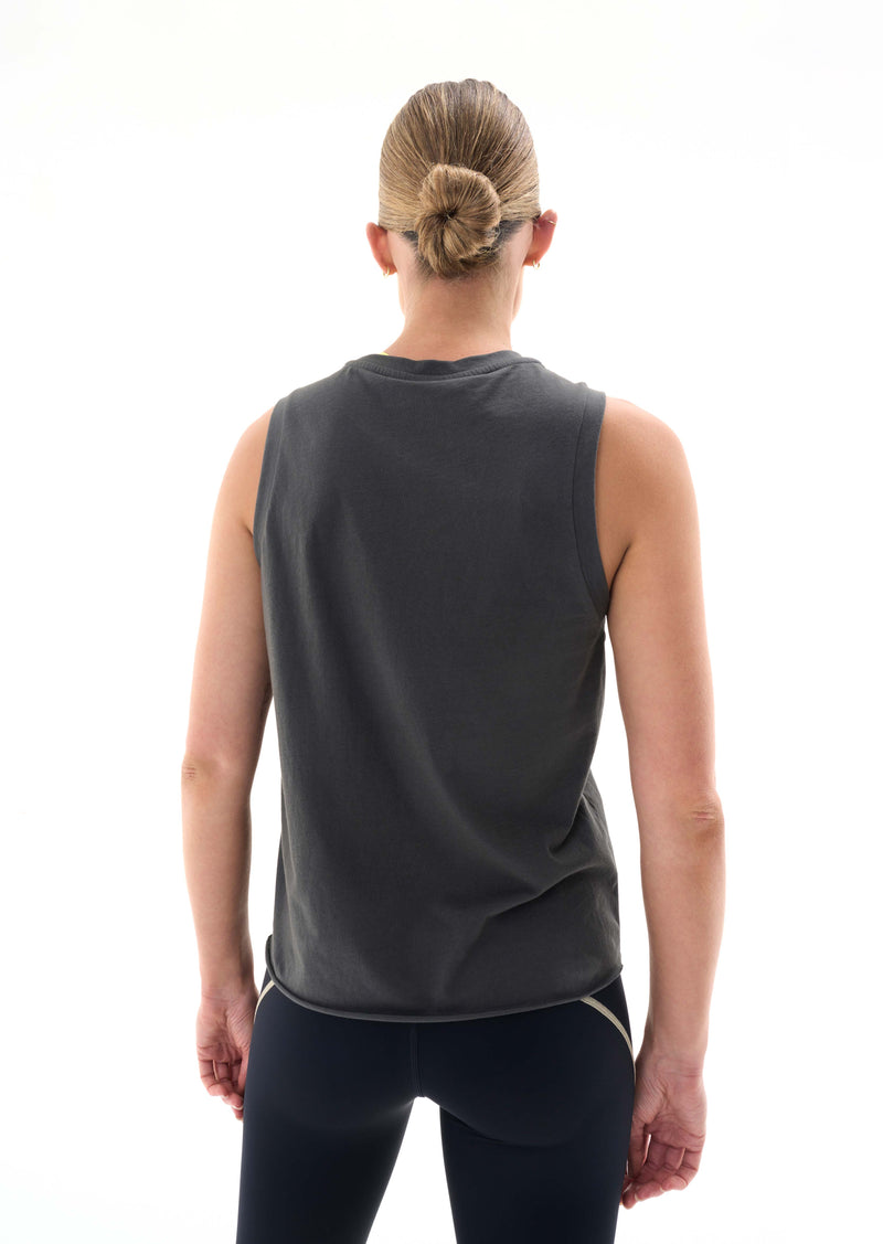 SHUFFLE TANK IN DARK SHADOW