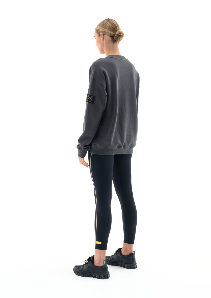 HERITAGE SWEAT IN DARK SHADOW